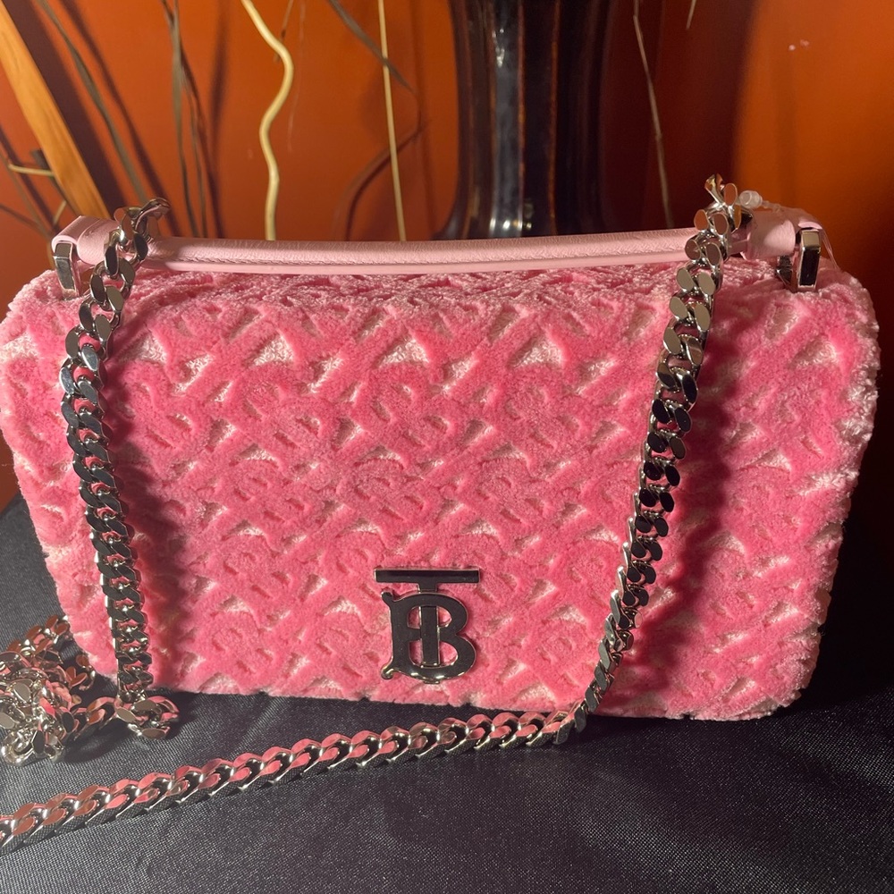 Pink Small Monogram Lila purse